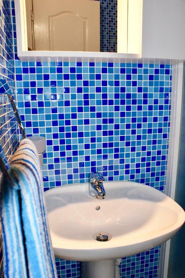 Studio Apartments Morinj エクステリア 写真