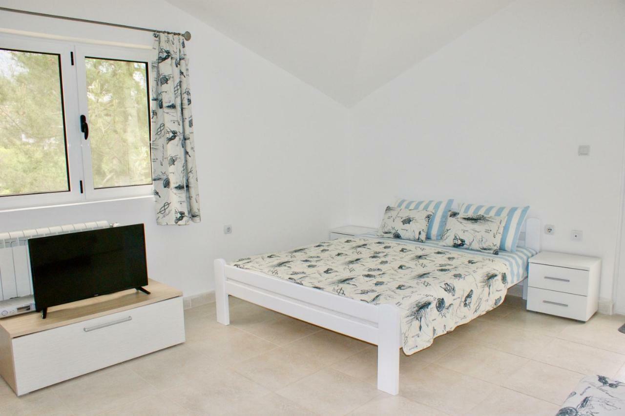 Studio Apartments Morinj エクステリア 写真